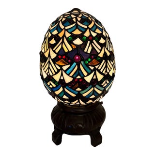 Vintage Tiffany-Style Stained Glass Egg-Shaped Accent Table Lamp For Sale