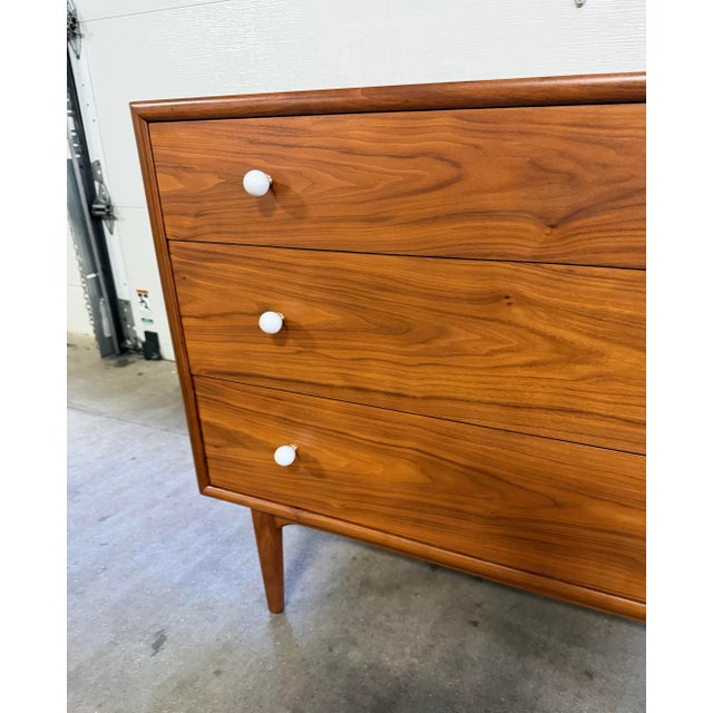 Wood Vintage Mid Century Modern Pair of Drexel Declaration Walnut 3-Drawer Dresser and 3-Drawer Vanity by Kipp Stewart For Sale - Image 7 of 12