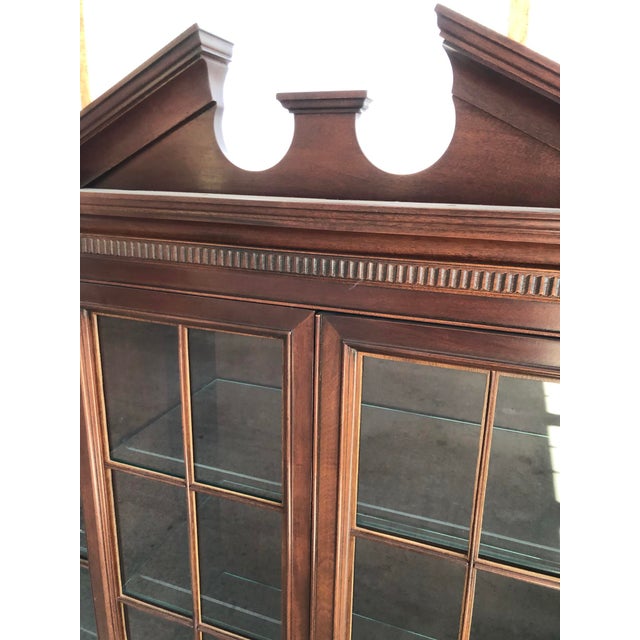Thomas Chippendale Chippendale China Cabinet Hutch Solid Mahogany For Sale - Image 4 of 13