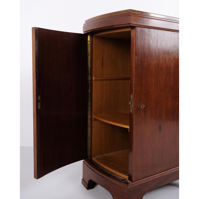 Wood Vintage Bedside Tables in Mahogany, 1920s, Set of 2 For Sale - Image 7 of 13