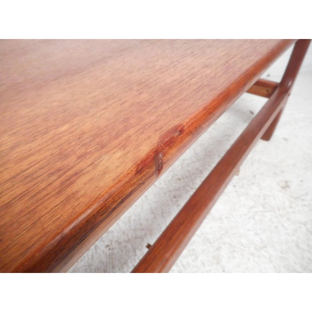 Mid-Century Modern Coffee Table For Sale - Image 11 of 13