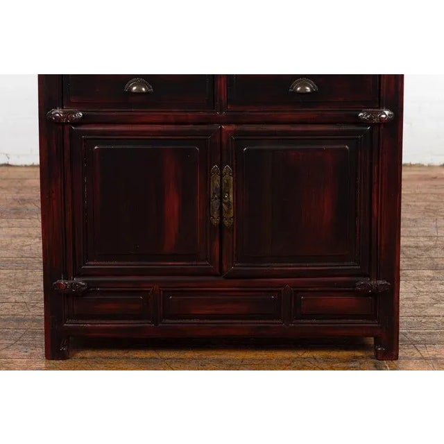 1900s Chinese Late Qing Dynasty Side Cabinet with Reddish Black Lacquer For Sale - Image 9 of 13