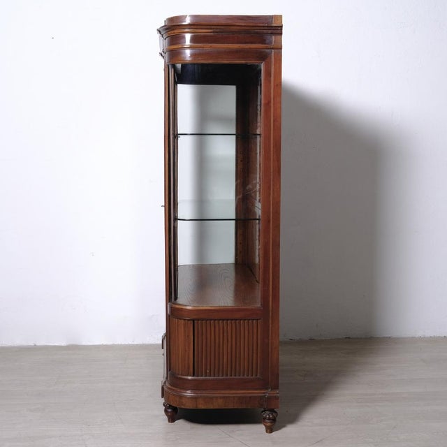 Louis XVI Art Nouveau Semi-Circular Mahogany Display Cabinet, Italy, 1890s For Sale - Image 10 of 18