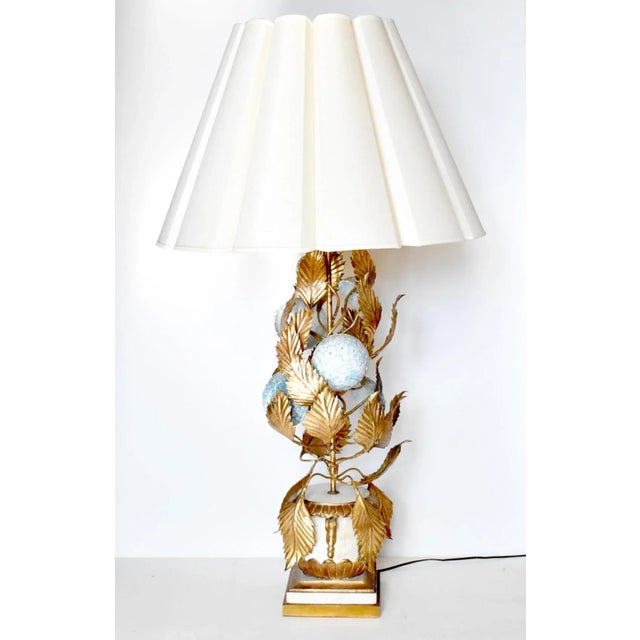 Mid-Century Modern Mid-Century Italian Tole Hydrangea Table Lamp For Sale - Image 3 of 13