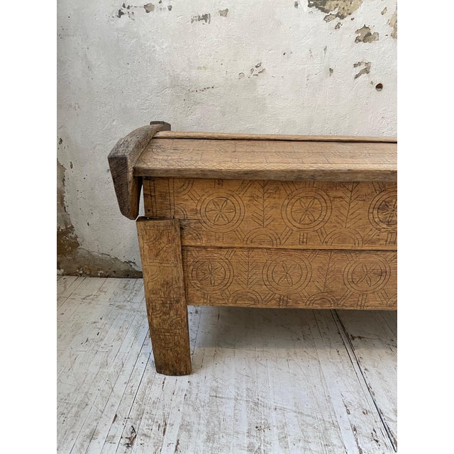 Arts & Crafts Wood Trunk, 1900s For Sale - Image 6 of 18