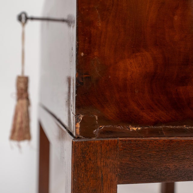Early 19th Century Mahogany Cellarette or Document Chest on Stand For Sale - Image 16 of 17