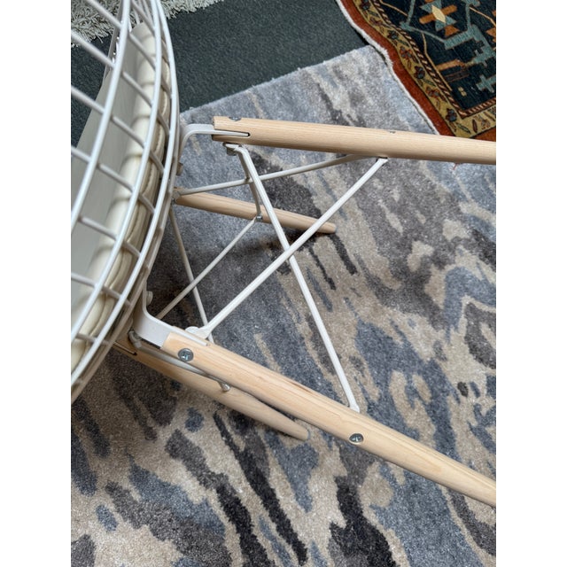 White Eames Style Wire Back With Eiffel Base Side Chair For Sale - Image 8 of 12