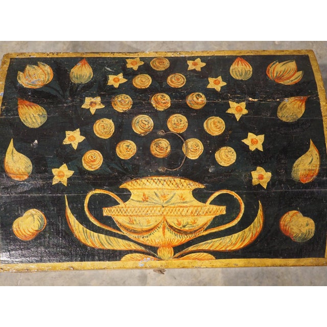 19th Century Hand Painted Polychrome Trunk With Floral Decor, Normandy France For Sale In Dallas - Image 6 of 18
