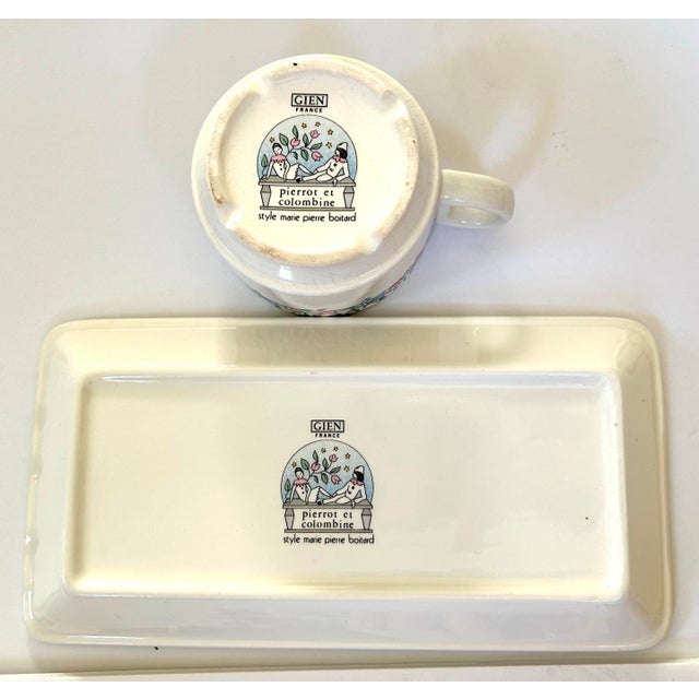Gien Pierrot Et Columbine French Breakfast/Luncheon Set For Sale In San Francisco - Image 6 of 6