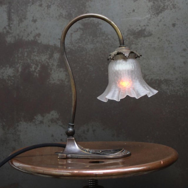 French art nouveau glass, brass desk light / table lamp 2,5 meter black cotton wire, plug and switch available with uk /...