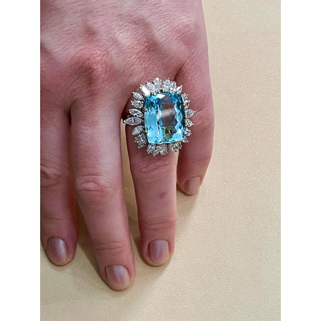 28 Carat Natural Aquamarine & Diamond Cocktail Ring 18 K Yellow Gold , Estate A classic, Cocktail ring Huge 28 Carat of...