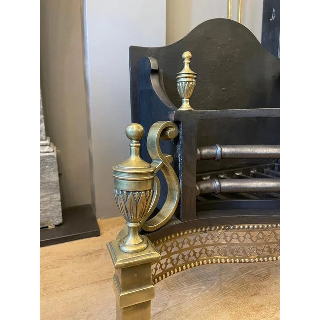 Gold English Fire Grate in Steel and Brass, 1920 For Sale - Image 8 of 11