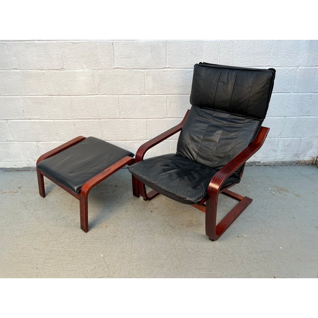 1990s Vintage Black Leather Poäng Chair and Ottoman by Noboru Nakamura for Ikea For Sale - Image 5 of 13