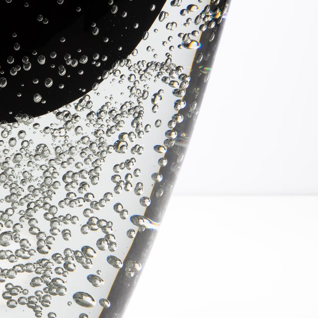 Hand Blown Murano Vase in Black Onyx and Clear With Bubbles For Sale - Image 10 of 10