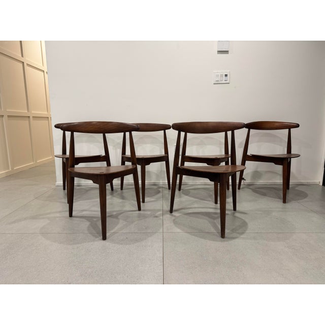 Hans Wegner Fritz Hansen 1950s Hans Wegner Dining Set and Chairs for Fritz Hansen, Circa 1950s, Set of 6 For Sale - Image 4 of 8