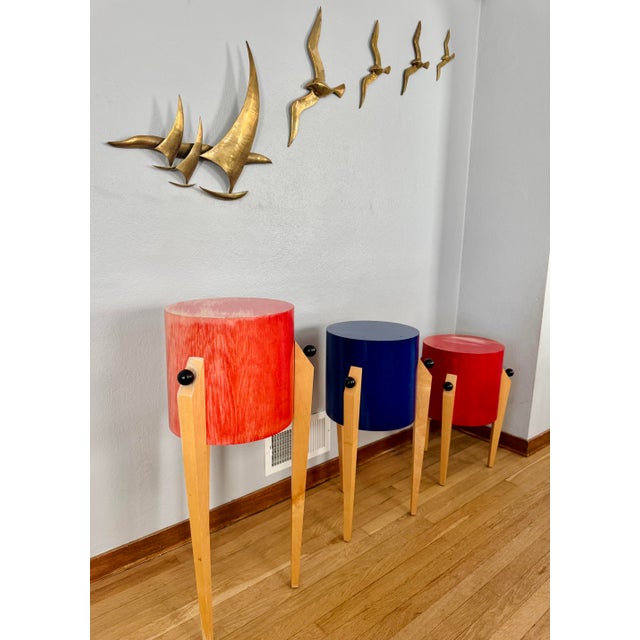 Postmodern Pedestal Stands Set of 3 Stackable Memphis Style Tables For Sale - Image 4 of 15