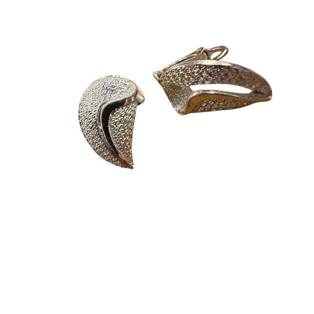 Mid-Century Modern Coro Silver Tone Clip on Earrings - A Pair For Sale - Image 3 of 5