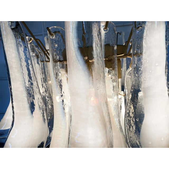 White Petal Chandeliers, Murano, 1990s, Set of 2 For Sale - Image 3 of 18