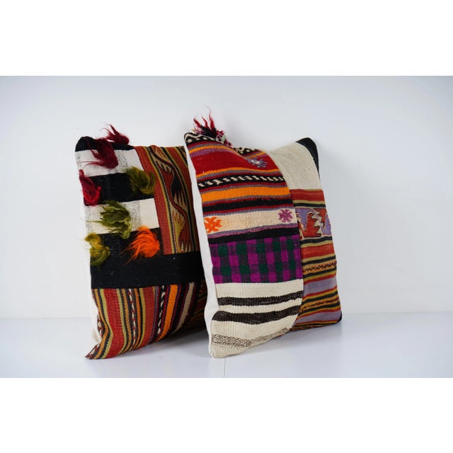 Handmade Turkish Rug Pillow Covers • Vintage Rug Decor Elevate your home decor with these exquisite 20" x 20" pillow...