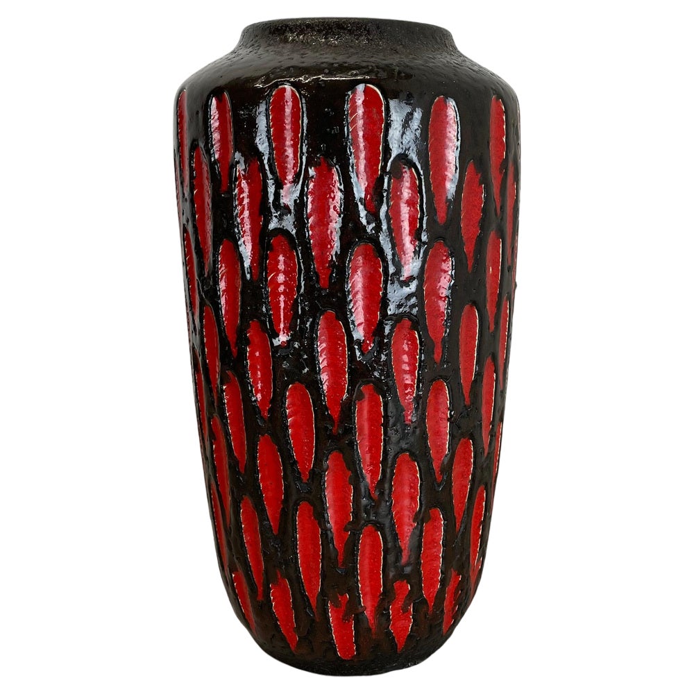 large-pottery-fat-lava-