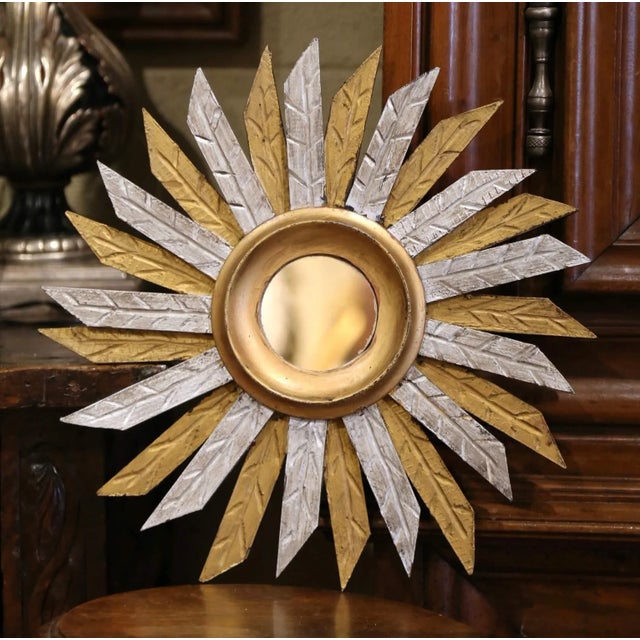 Vintage French Carved Two-Tone Gilt and Silver Painted Sunburst Wall Mirror For Sale In Dallas - Image 6 of 7