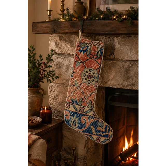 Rich Coral Medallion Vintage Kilim Christmas Stocking, Navy Border Wool, 11.8 X 17.7 in – One of a Kind Turkish Decor For Sale - Image 4 of 6