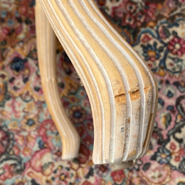 Vintage Hollywood Regency Carved Palm Frond Cerused Maple Side Table For Sale - Image 12 of 13