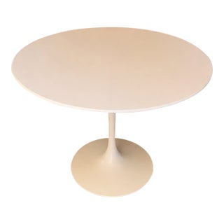 Saarinen 35” Round Dining Table For Sale
