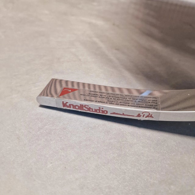 Barcelona Chair by Ludwig Mies van der Rohe for Knoll Inc. / Knoll International For Sale - Image 6 of 7