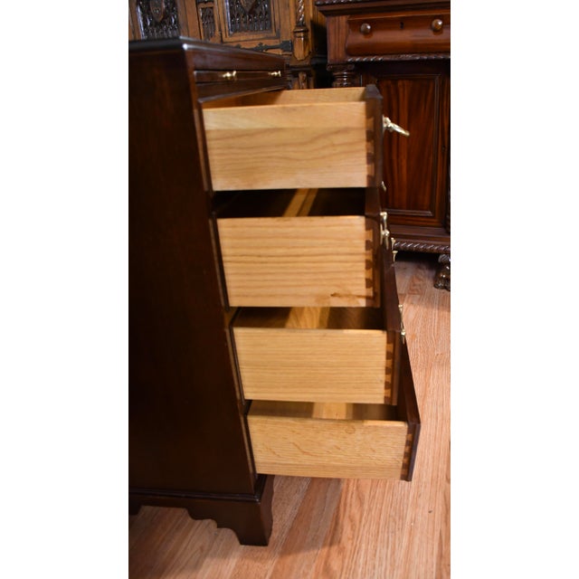 1930s Pair English Regency Mahogany Banded Satinwood Chest of Drawers Commodes For Sale - Image 14 of 18