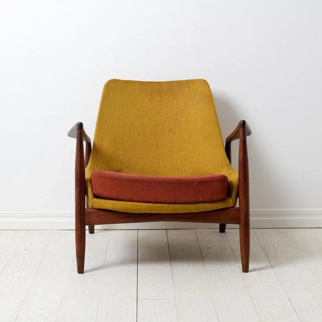 1950s Scandinavian Seal Lounge Chair in Teak by Ib Kofod Larsen, 1950s For Sale - Image 5 of 9