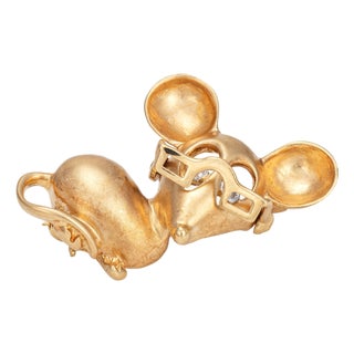 Vintage Mouse Pendant Movable Glasses 14k Yellow Gold Brooch Heirloom Jewelry For Sale