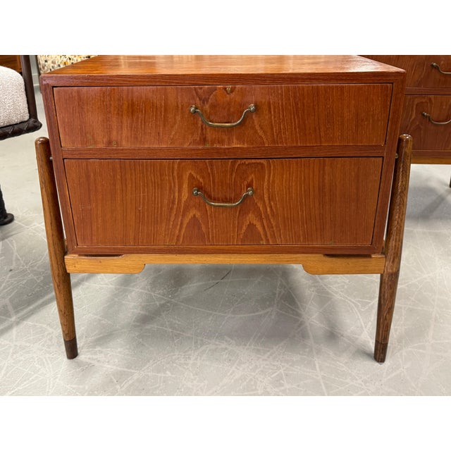 Sculptural pair of Teak Nighstands For Sale - Image 12 of 12