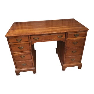 Mid 20th Century Stickley Knee Hole Desk For Sale