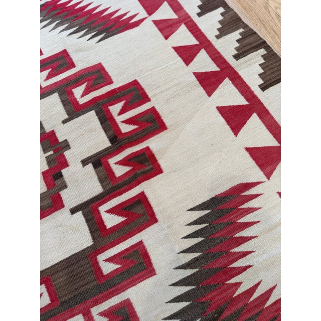 Early 20th Century Authentic 1920 Navajo Rug Handwoven Wool Geometric Medallion Design, Red & Ivory For Sale - Image 5 of 18