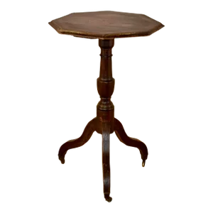 Early 19th Century Pedestal Table From Ohio