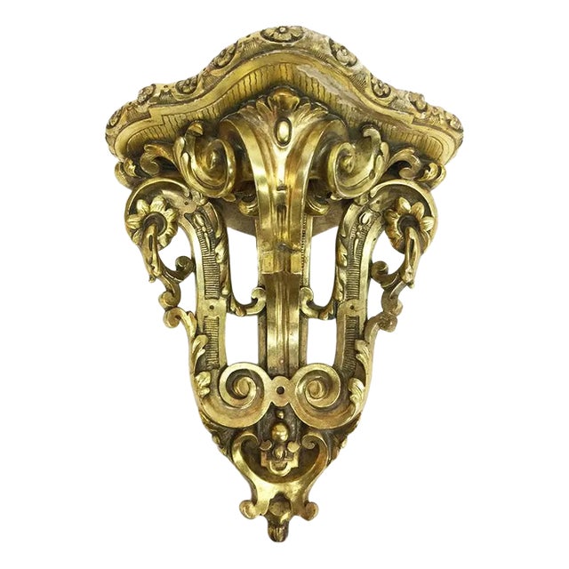 19th Century Gilded Corner Wall Bracket For Sale