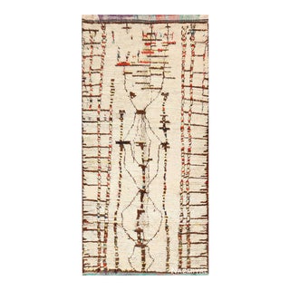 Nazmiyal Collection Mid Century Modern Vintage Ivory Tribal Moroccan Rug For Sale