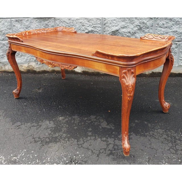 1960s Louis XVI Style Carved Mahogany Cocktail Table With Solid Carved Mahogany Gallery For Sale - Image 5 of 6