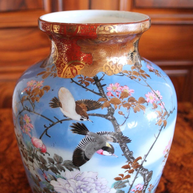 Turquoise Japanese Kutani Turquoise Porcelain Bird Vase For Sale - Image 8 of 17