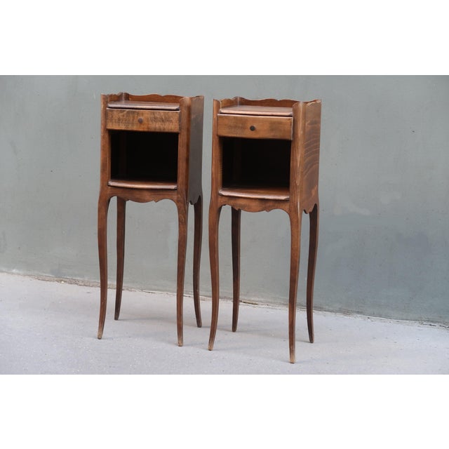1960s Pair of French Louis XV Style Tiny Side Tables Nightstands For Sale - Image 10 of 12