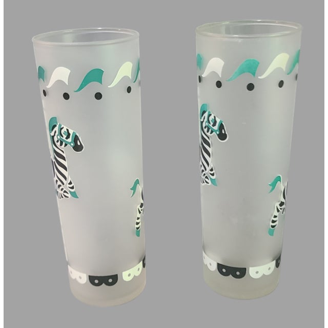 Add a touch of retro charm to your drinkware collection with this vintage pair of Libby Carousel Animal Zebra Frosted...