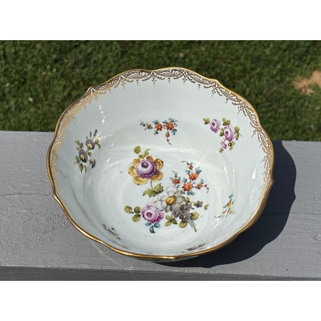 19th C. Meissen-Style German Porcelain Bowl - Highly Detailed For Sale - Image 9 of 10