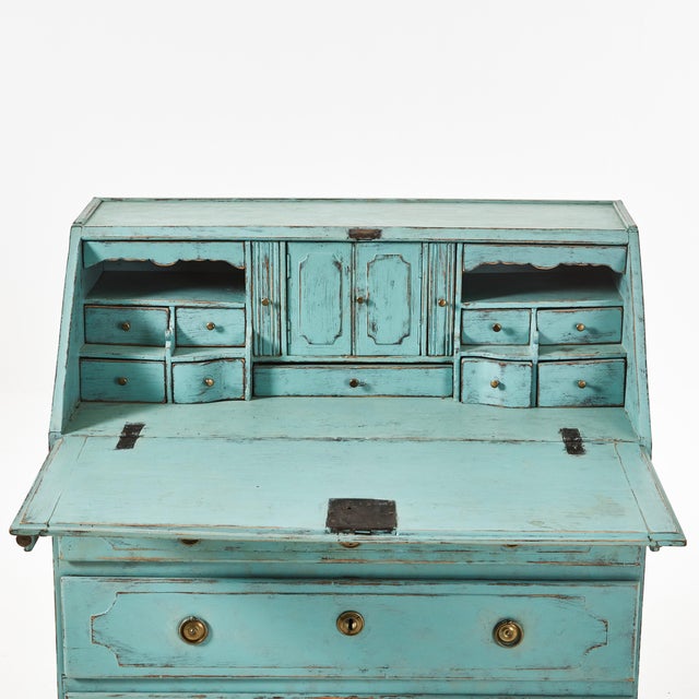 Gustavian Folding Secretary, 1820s, in Good conditions. Designed before 1890