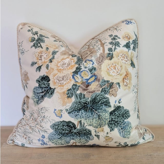 Lee Jofa Althea Cotton Chintz in Citron, with coordinating Schumacher ivory glazed linen back. Invisible zipper and...