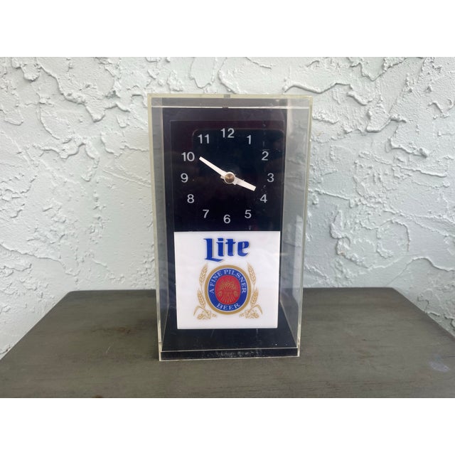 American Vintage 1983 Miller Lite Illuminated Cube Clock For Sale - Image 3 of 10