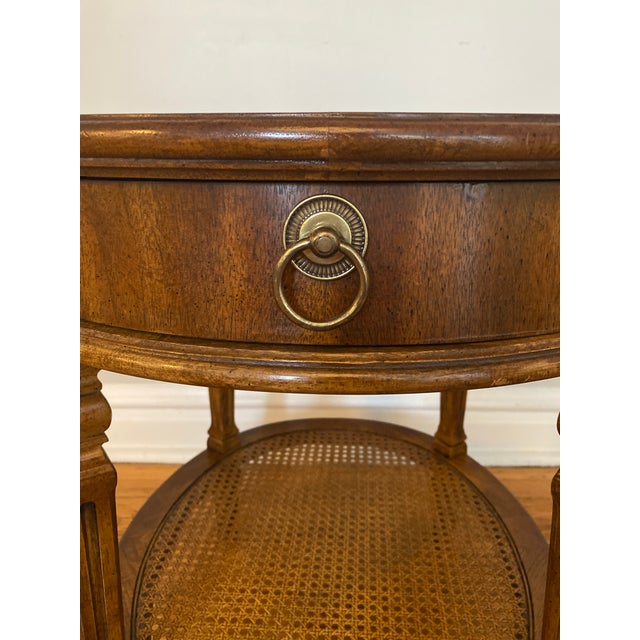 French Provincial 1970s Drexel Heritage Walnut Italian Provincial Oval Side Table For Sale - Image 3 of 13