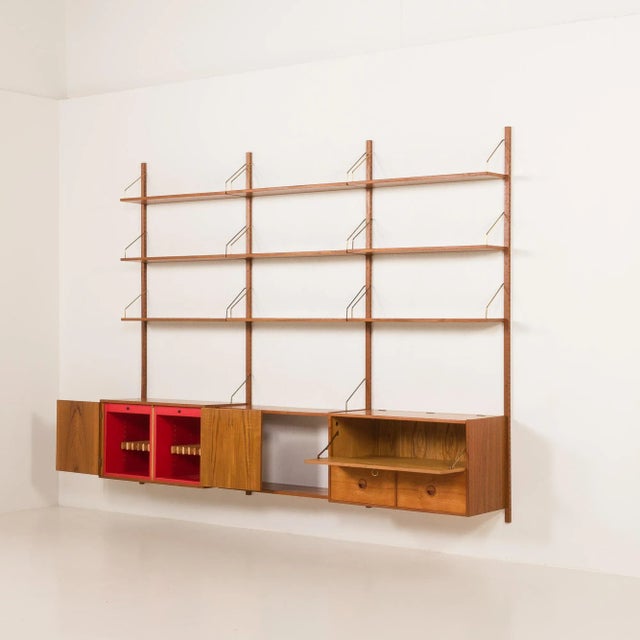Teak 3-Bay Wall Unit with Bar Cabinet by Hansen & Guldborg for HG Furniture, Denmark, 1960s For Sale - Image 6 of 18