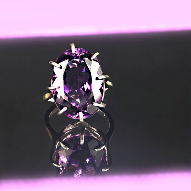 Sparkling Oval Amethyst in Sterling Silver 8 Prong Ring February Birthstone For Sale - Image 4 of 8