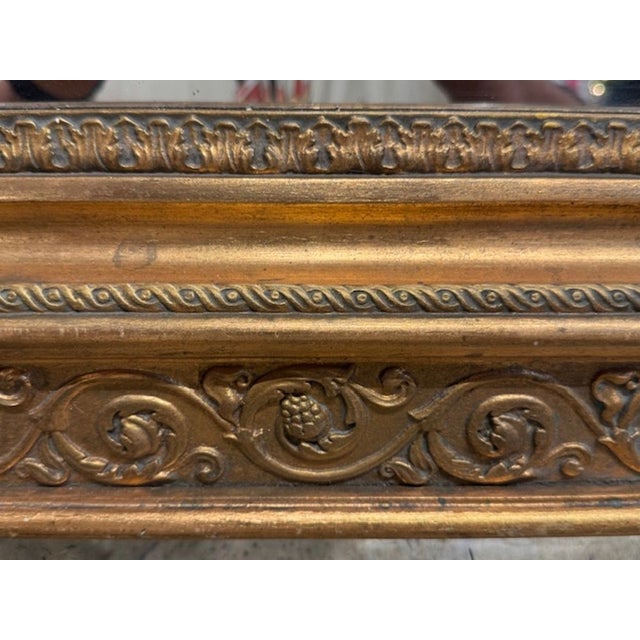 19th Century Italian Carved and Giltwood Cushion Mirror For Sale - Image 5 of 5